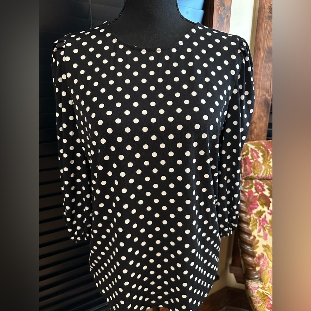 Adrianna Papell Black and White Polka Dot Top Size Small